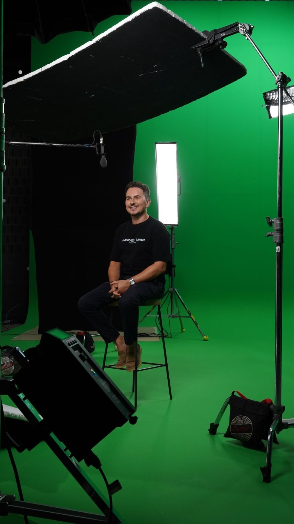 Los Juanas — Behind the scenes 18